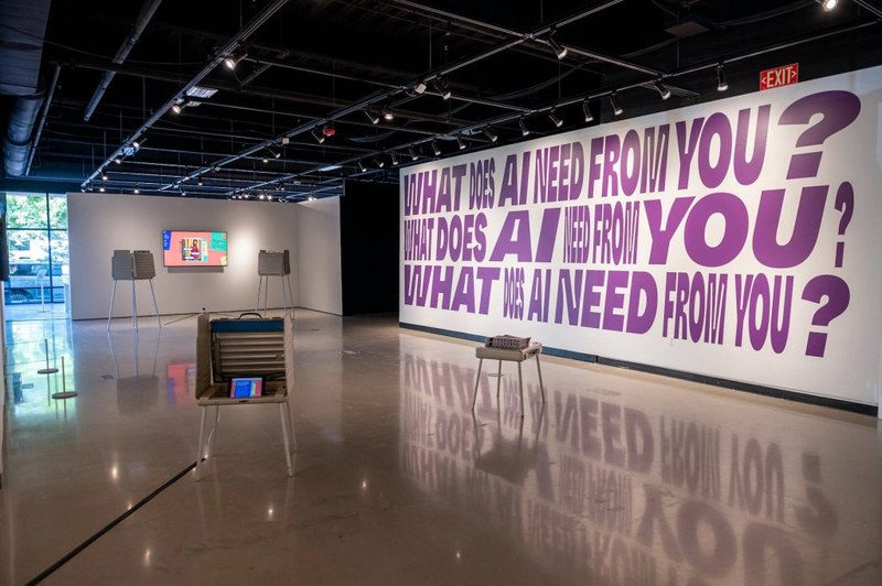 Transforming Collections, Rewinding Internationalism